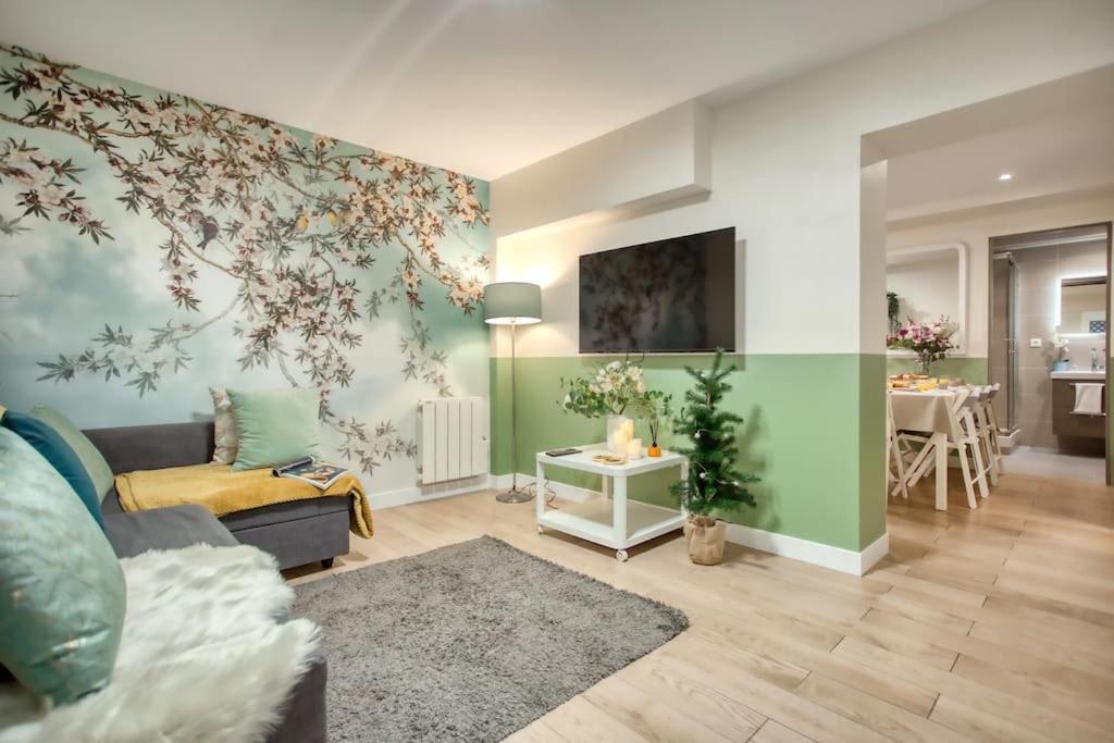 Amazing Apart New Bastille 3 Bedrooms 2 Bathrooms パリ エクステリア 写真